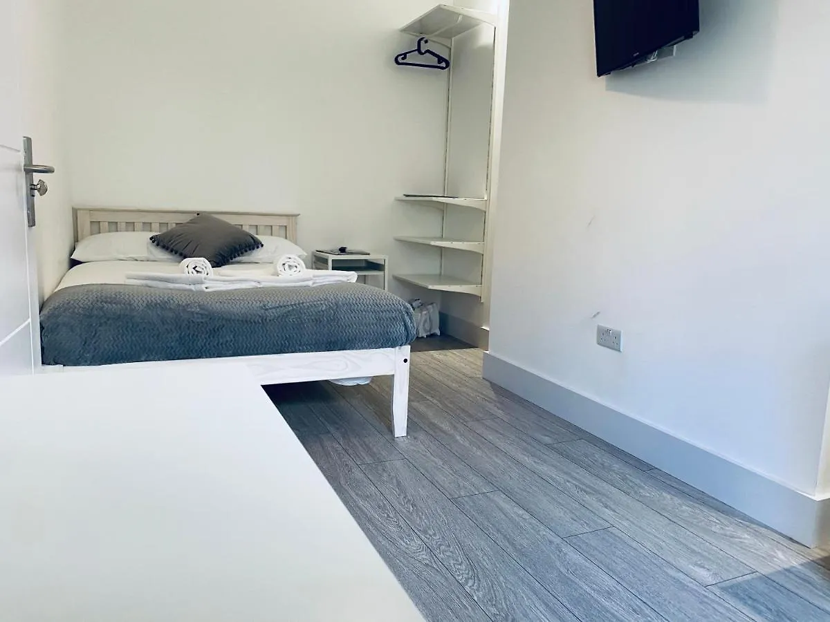 Seafield Seafront Apartments 브라이턴