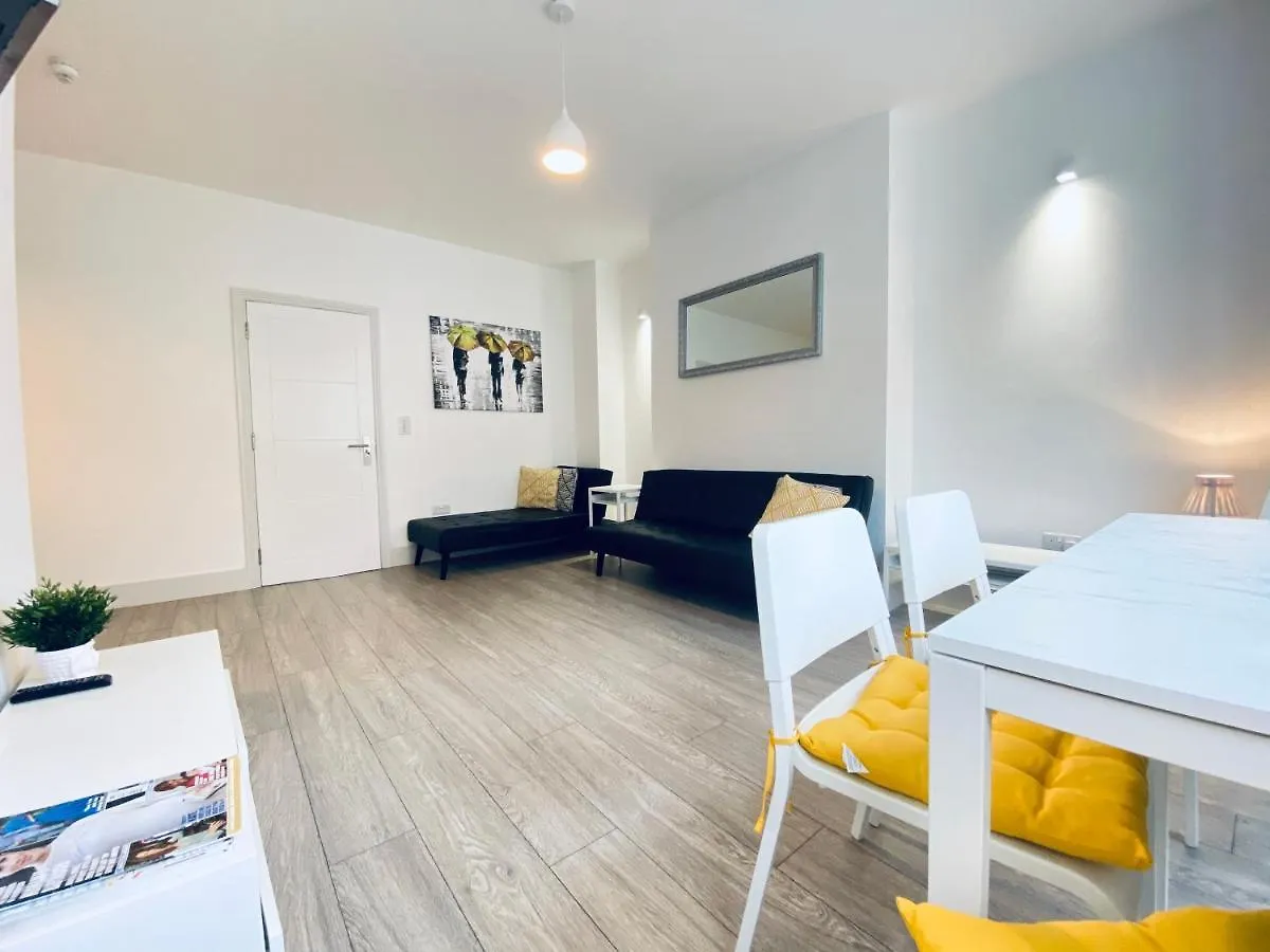 Seafield Seafront Apartments 브라이턴