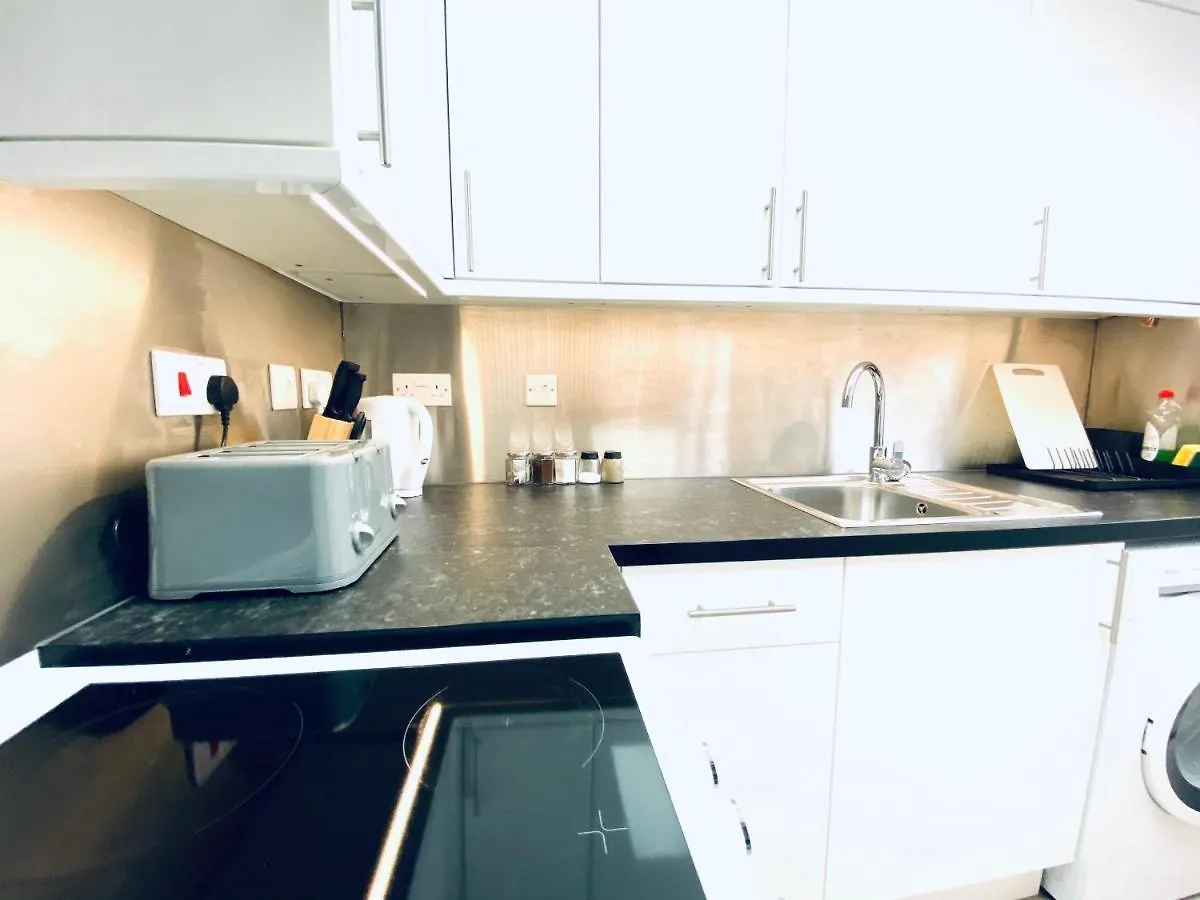 Seafield Seafront Apartments 브라이턴