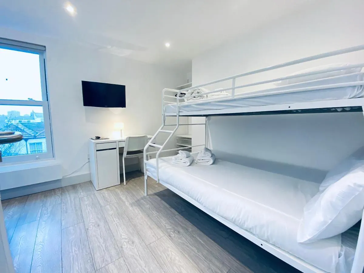 Seafield Seafront Apartments 브라이턴