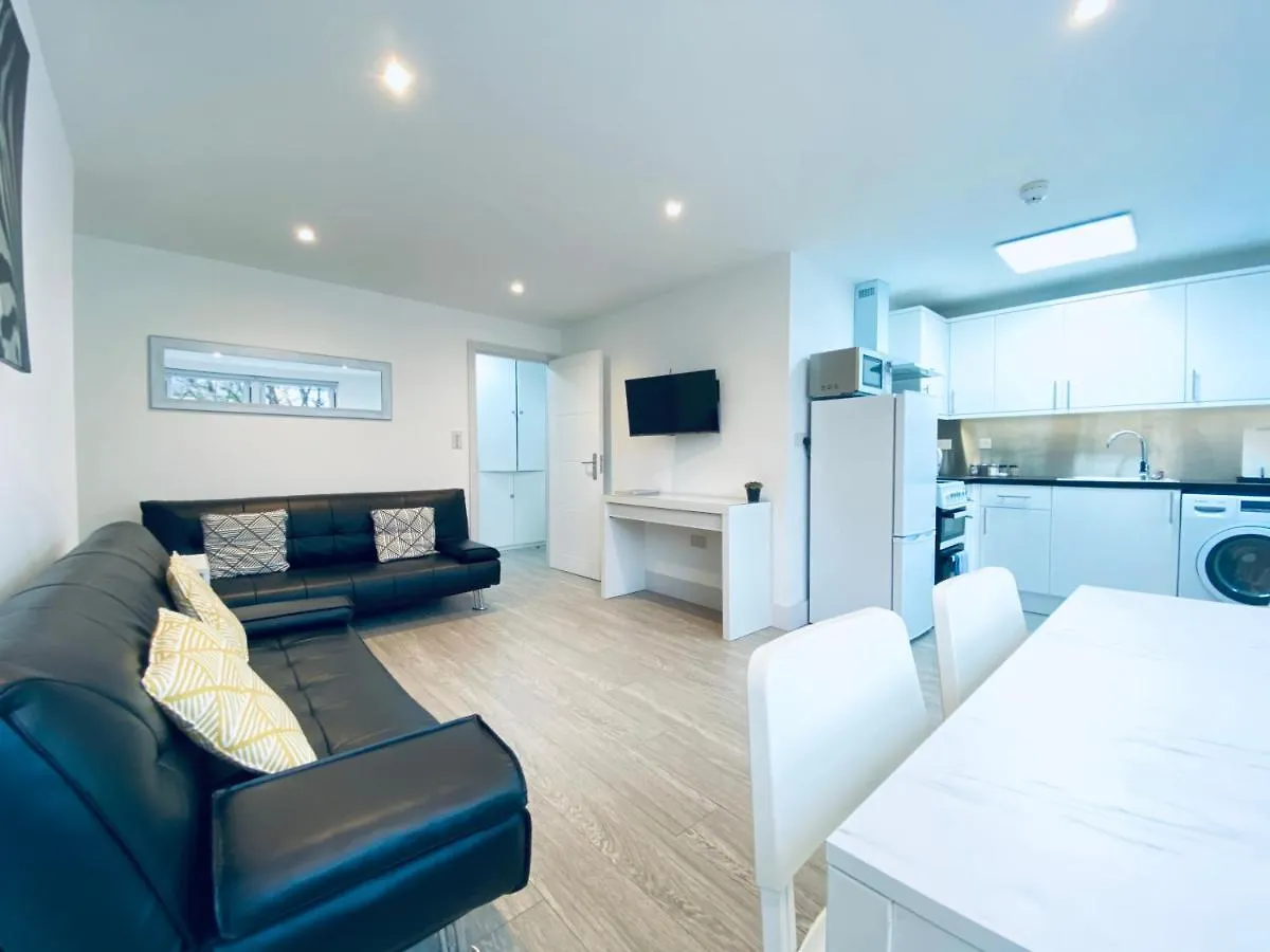 Seafield Seafront Apartments 브라이턴