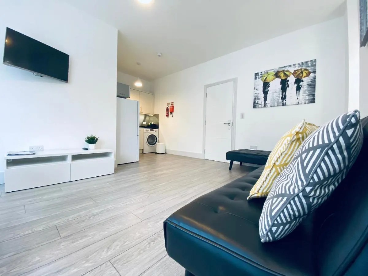 Seafield Seafront Apartments ブライトン